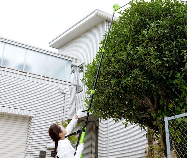 �}�W�b�N�g���}�[�iMAGIC TRIMMER�j�̔��T�C�g��